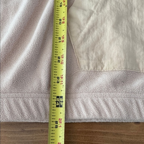 Women’s adidas fleece crewneck size medium - Picture 9 of 12